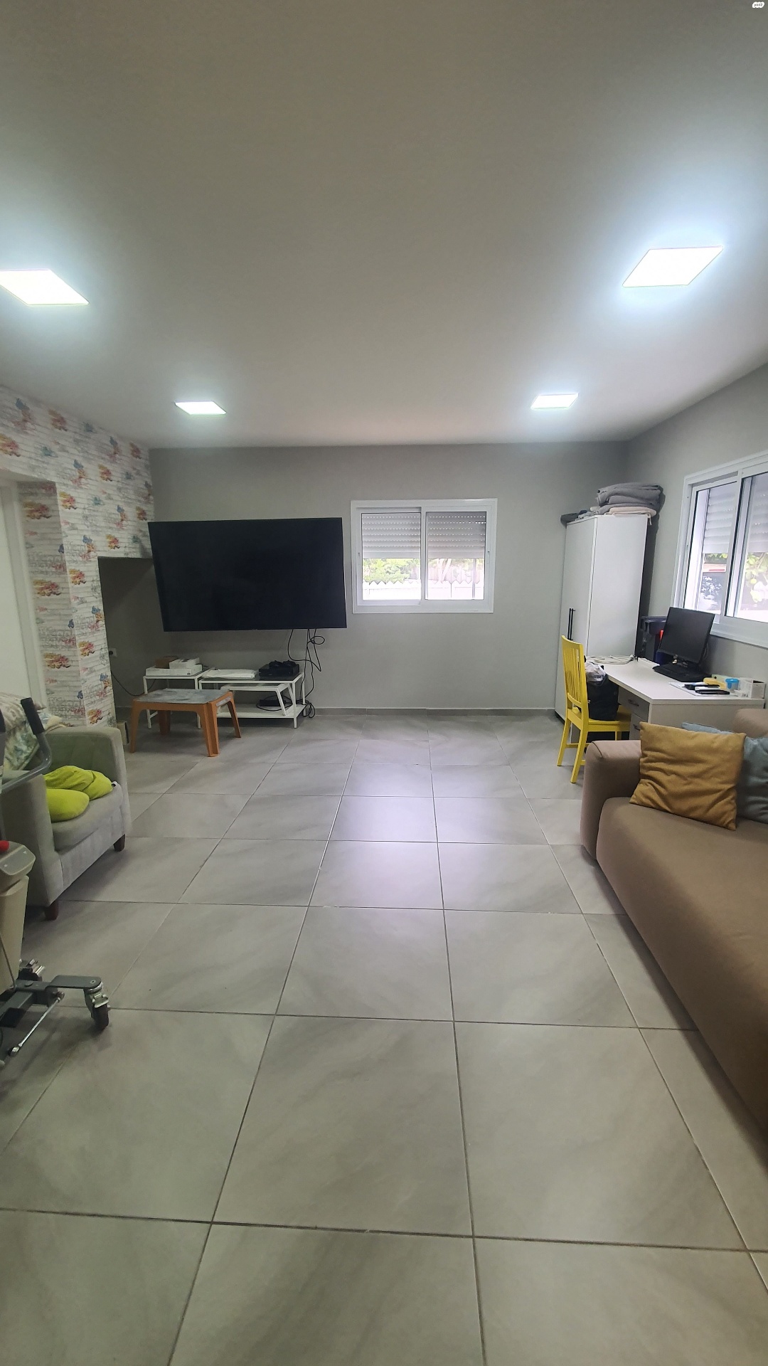 דירת גן דו-קומתית ברחוב אילון בקרית ביאליק, סביניה הוותיקה, רחוב אילון